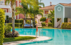 Beautiful Home In Estepona With Wifi